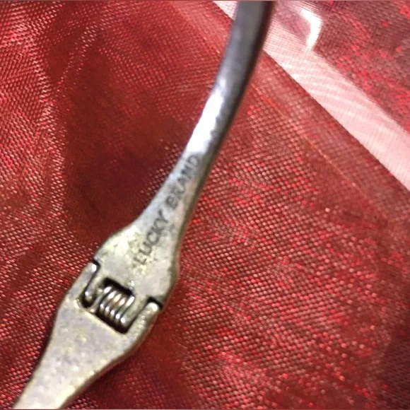 Lucky Brand Abalone Hinge Cuff Bracelet - preloved - Picture 3 of 11